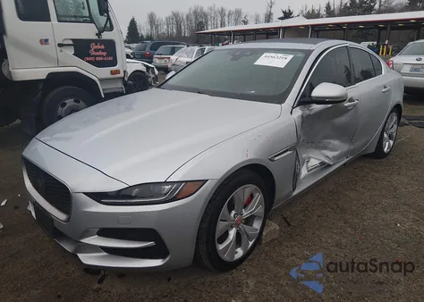 2020 Jaguar Xe S Awd Automatic z USA, uszkodzony, nr VIN SAJAJ4FX7LCP57754